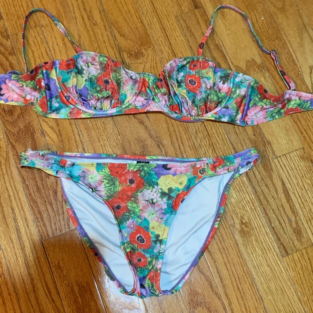 NWOT Minkpink Bikini